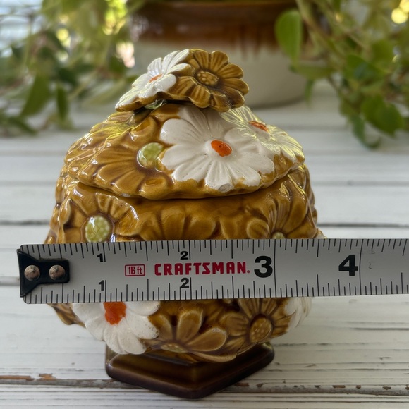 1970s Vintage Amber Daisy Bowl - Picture 4 of 13